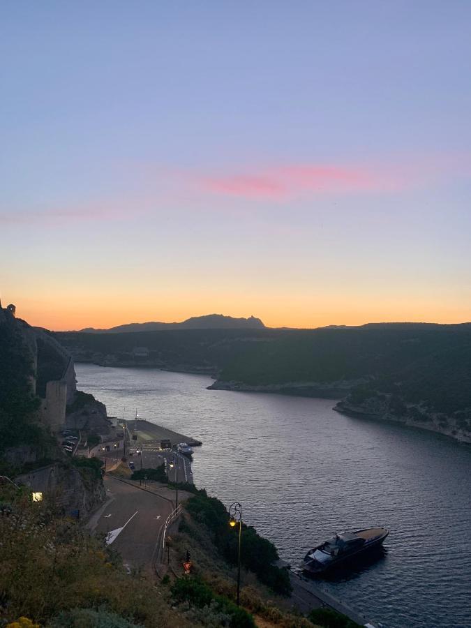 Casa Sirena Centre Citadelle Vue Port Et Falaises Bonifacio  Bagian luar foto
